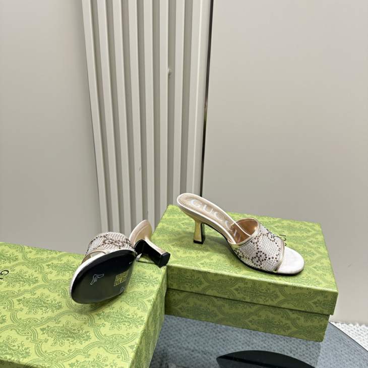 Picture of Gucci Slippers _SKUGuccisz35-3962219.5cmh0606